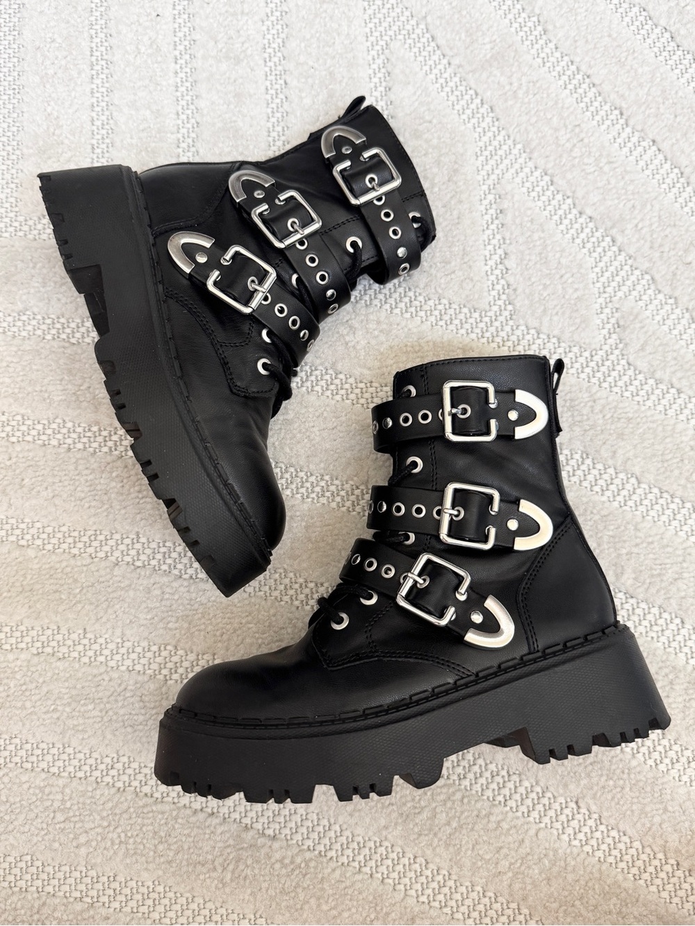 Zara Black Buckle Strap Combat Boots for Kids - Picture 5 of 6